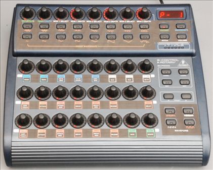 Behringer-BCA2000